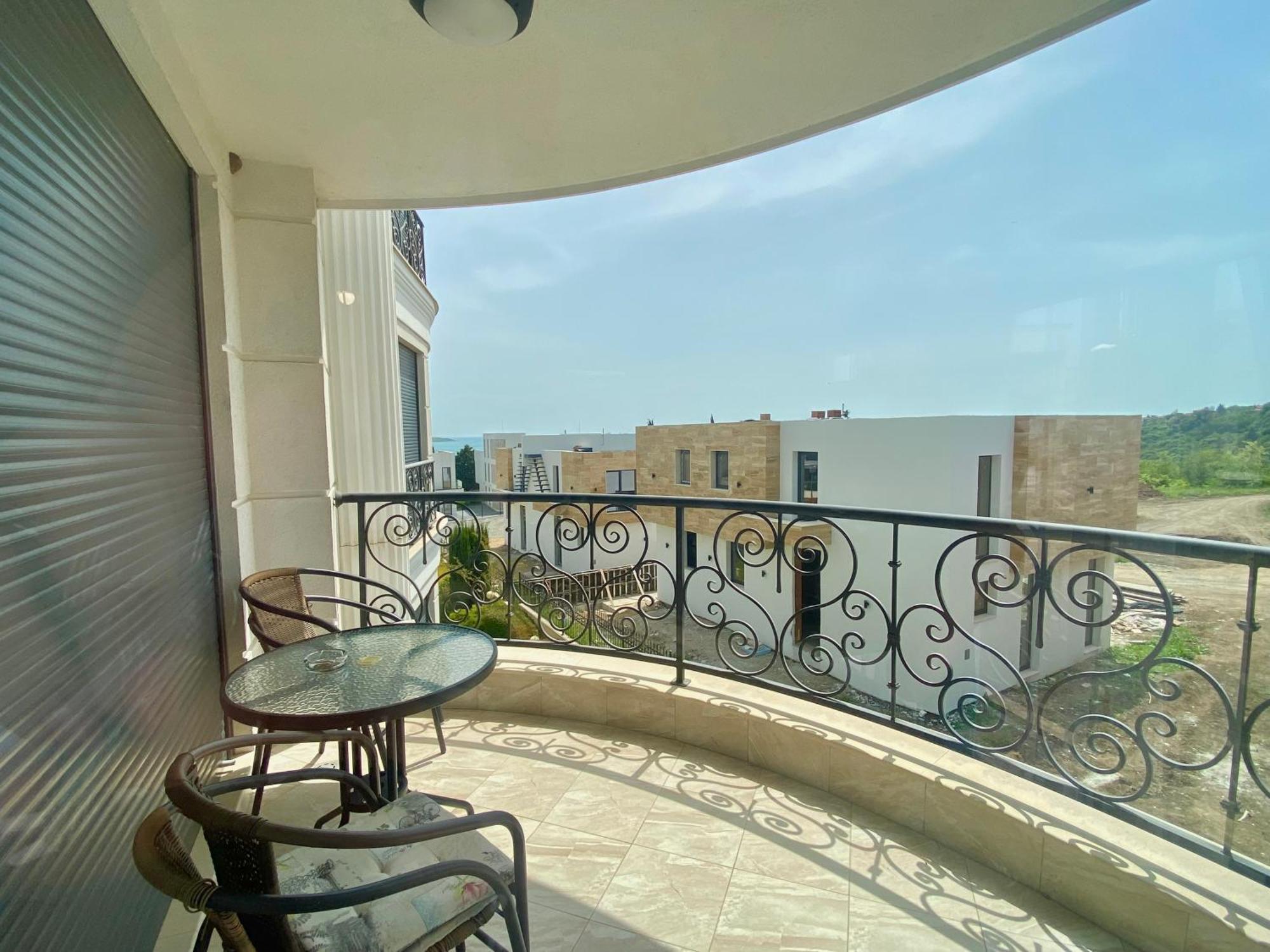 Apartments In Complex Sunny Island Deluxe Черноморец Экстерьер фото